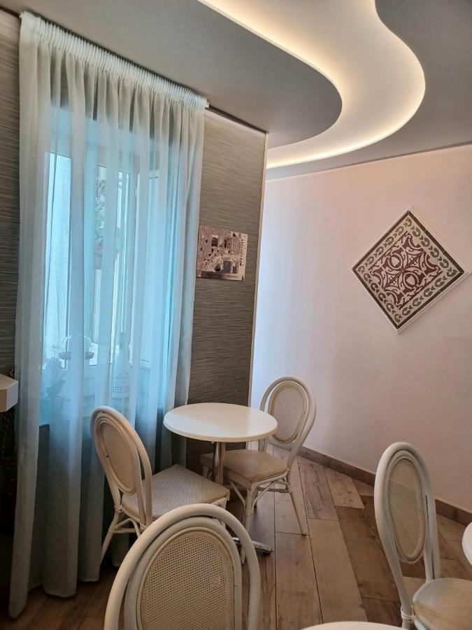 B&B Federico II Naples Exterior photo