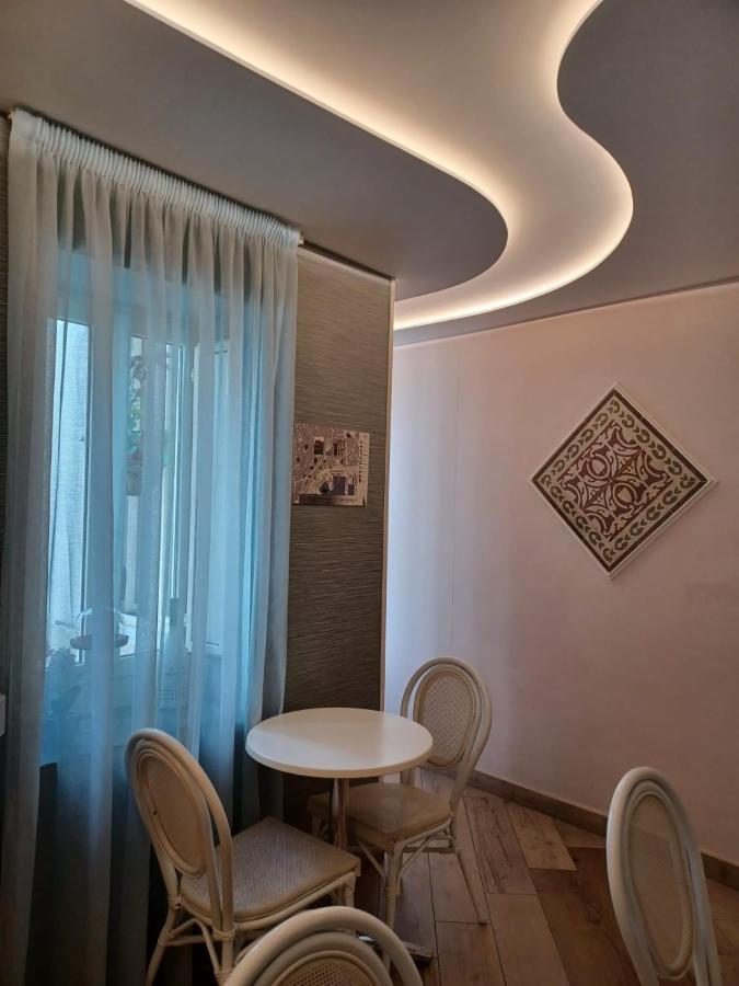 B&B Federico II Naples Exterior photo